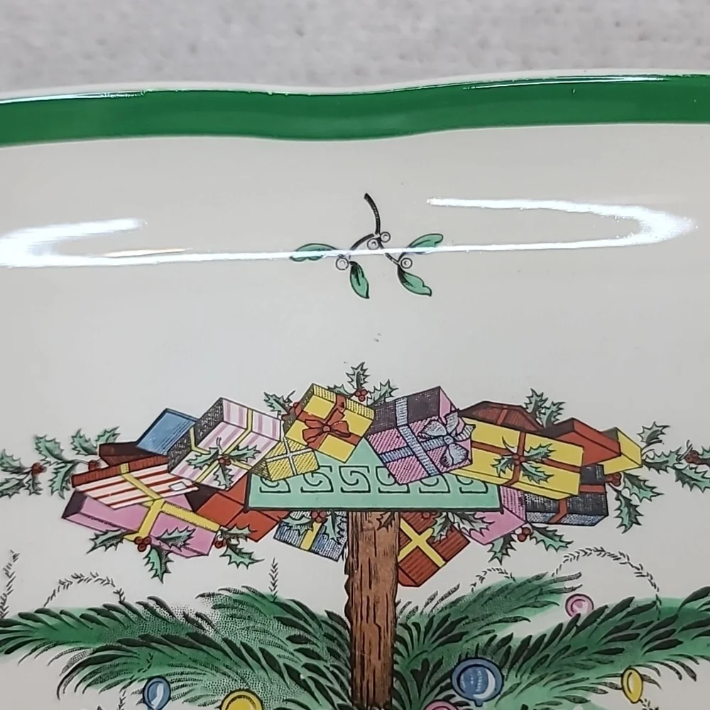 Spode Christmas Tree Classic Vintage Collectible Ceramic Triangular Serving Dish